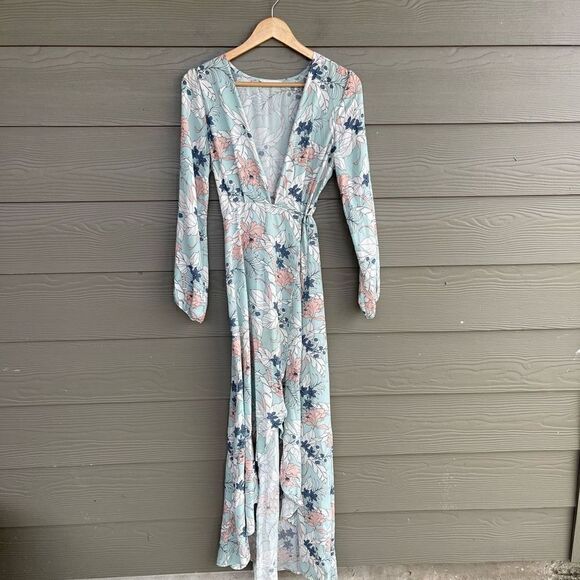 Lush beach lightweight floral wrap tie dress - Picture 1 of 8